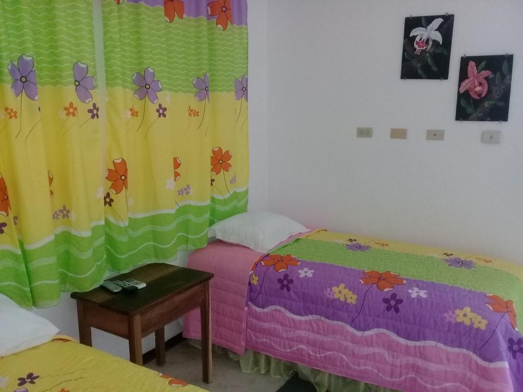 Hostel Quintonido ハラバコア エクステリア 写真