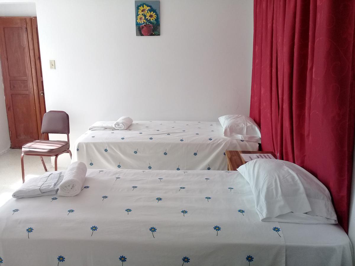 Hostel Quintonido ハラバコア エクステリア 写真